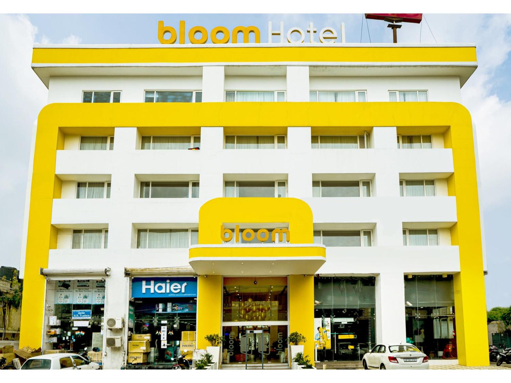 Bloom Hotel - Jammu Exterior foto